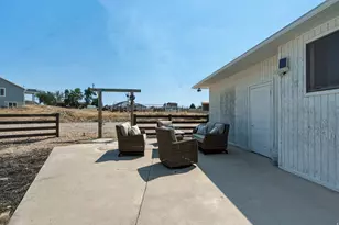 350 E 200 N, Mona, UT 84645 - Photo 43