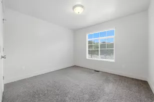 210 S Montgomery St W, Salt Lake City, UT 84104 - Photo 17