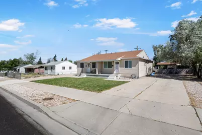 177 E Vine St, Tooele, UT 84074 - Photo 3