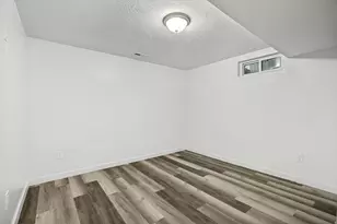 5071 S Leisure Ln, Taylorsville, UT 84129 - Photo 19