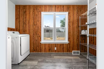 177 E 300 S, Levan, UT 84639 - Photo 11