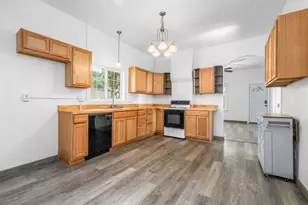 177 E 300 S, Levan, UT 84639 - Photo 7