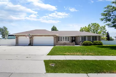 10469 S 2330 W, South Jordan, UT 84095 - Photo 3