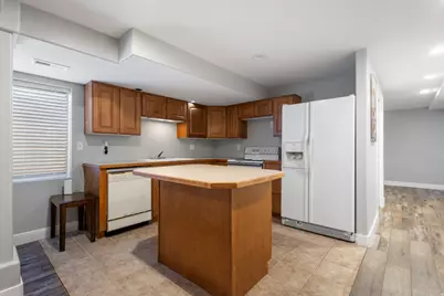 10469 S 2330 W, South Jordan, UT 84095 - Photo 25