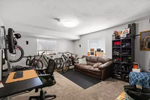 10469 S 2330 W, South Jordan, UT 84095 - Photo 29