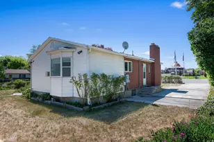 1460 W 12600 S, Riverton, UT 84065 - Photo 5