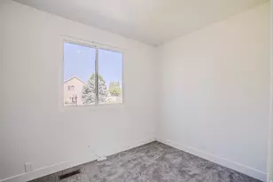 6366 S Westbrook Dr W, Taylorsville, UT 84129 - Photo 15
