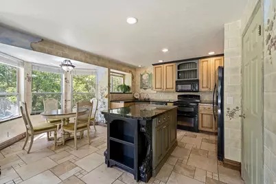 1684 E Pheasant Brook Rd, Sandy, UT 84092 - Photo 13