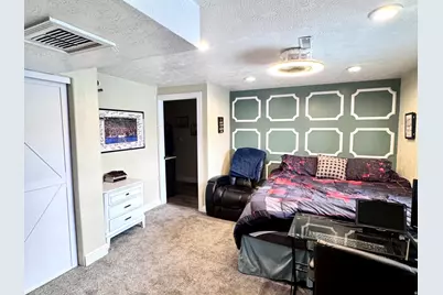 6935 W Dalmation St, West Valley, UT 84128 - Photo 37