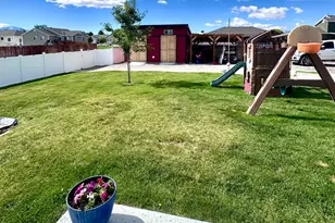 6935 W Dalmation St, West Valley, UT 84128 - Photo 9