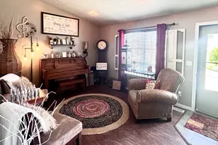 6935 W Dalmation St, West Valley, UT 84128 - Photo 15