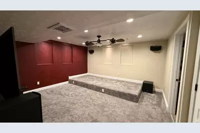 6935 W Dalmation St, West Valley, UT 84128 - Photo 43
