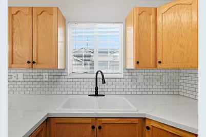 269 E 2300 N, North Ogden, UT 84414 - Photo 5