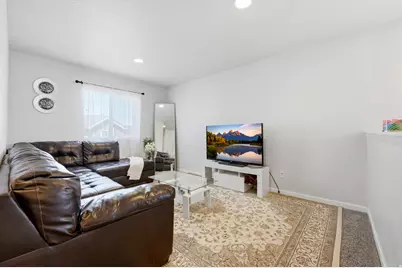 7 E Starside Dr, Stansbury Park, UT 84074 - Photo 11