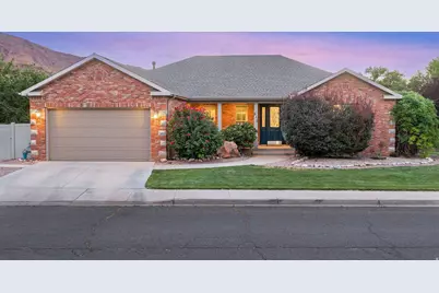 517 Kiva Dr, Moab, UT 84532 - Photo 1