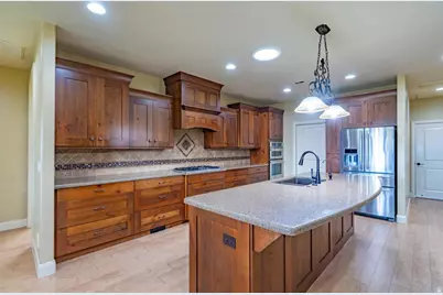 1646 E 90 S, Saint George, UT 84790 - Photo 27