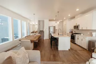 9763 N Ashgrove Ln, Highland, UT 84003 - Photo 7