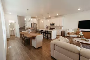 9763 N Ashgrove Ln, Highland, UT 84003 - Photo 3