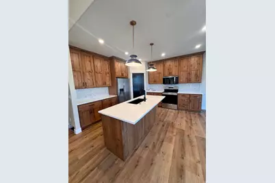 1239 S Hancock Cir, Price, UT 84501 - Photo 9