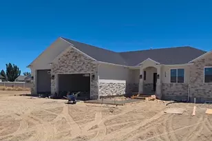 1239 S Hancock Cir, Price, UT 84501 - Photo 3