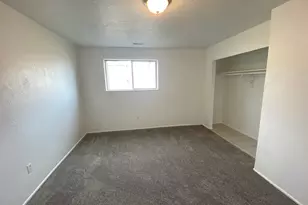 2517 S Lake Crest Dr, West Valley, UT 84119 - Photo 11