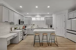 10818 S Tahoe Way W, South Jordan, UT 84009 - Photo 9