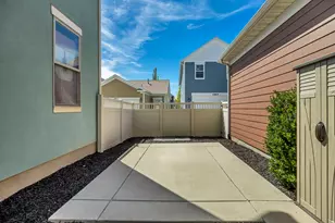 10818 S Tahoe Way W, South Jordan, UT 84009 - Photo 41