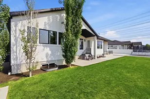 945 S 1700 W, Layton, UT 84041 - Photo 39
