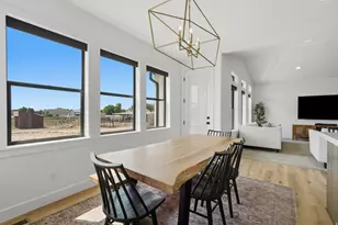 945 S 1700 W, Layton, UT 84041 - Photo 11