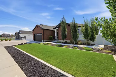 945 S 1700 W, Layton, UT 84041 - Photo 3
