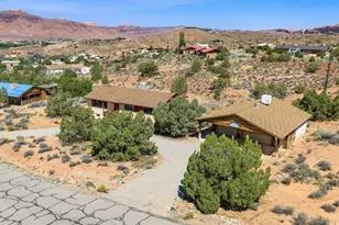 1780 S Highland Dr, Moab, UT 84532 - Photo 11