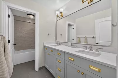 127 W Bordeaux Ln, Alpine, UT 84004 - Photo 33