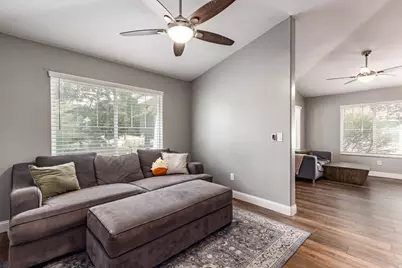 857 W 200 S, Provo, UT 84601 - Photo 9