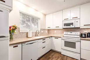 857 W 200 S, Provo, UT 84601 - Photo 5