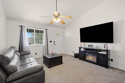 2135 E White Pine Rd, Eagle Mountain, UT 84005 - Photo 3