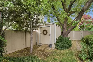 934 E 100 N, Pleasant Grove, UT 84062 - Photo 37