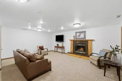 934 E 100 N, Pleasant Grove, UT 84062 - Photo 95