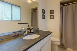 2518 W Carson Ln S, West Jordan, UT 84084 - Photo 13