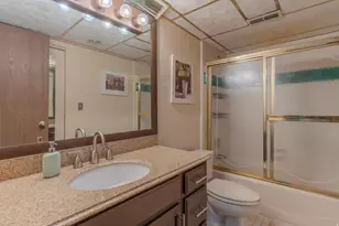 2518 W Carson Ln S, West Jordan, UT 84084 - Photo 27