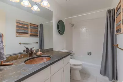 2518 W Carson Ln S, West Jordan, UT 84084 - Photo 15