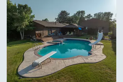 2518 W Carson Ln S, West Jordan, UT 84084 - Photo 31