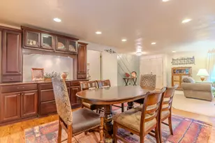 2518 W Carson Ln S, West Jordan, UT 84084 - Photo 7