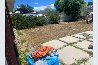 2785 W 7525 S, West Jordan, UT 84084 - Photo 9