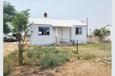136 Geneva Dr, East Carbon, UT 84520 - Photo 1