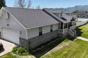 415 W 200 N, Hyrum, UT 84319 - Photo 31
