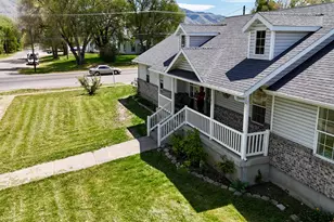 415 W 200 N, Hyrum, UT 84319 - Photo 1