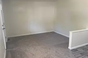 2055 E 3335 S, Salt Lake City, UT 84109 - Photo 7