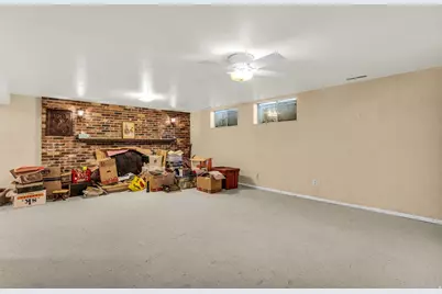 1700 E Calann Dr, Cottonwood Heights, UT 84121 - Photo 19
