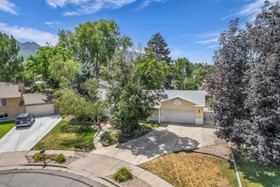1700 E Calann Dr, Cottonwood Heights, UT 84121 - Photo 39