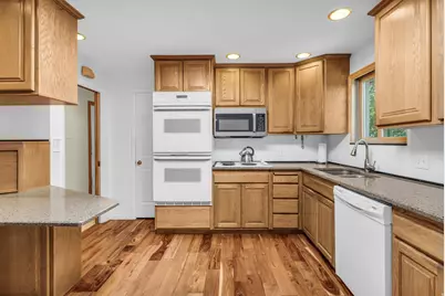 1700 E Calann Dr, Cottonwood Heights, UT 84121 - Photo 9